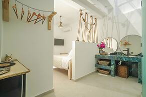 Seabed Suites Mykonos