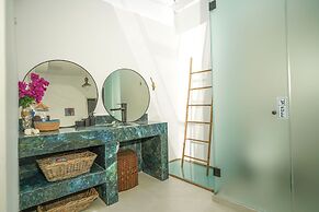 Seabed Suites Mykonos