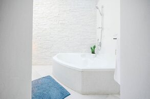 YalaRent Villa Belissimo with  Pool