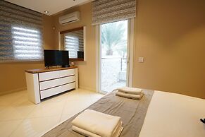 YalaRent Villa Belissimo with  Pool