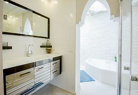 YalaRent Villa Belissimo with  Pool