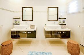 YalaRent Villa Belissimo with  Pool