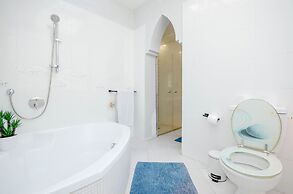 YalaRent Villa Belissimo with  Pool