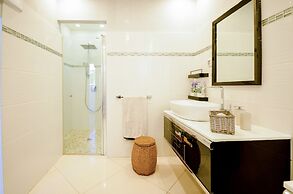 YalaRent Villa Belissimo with  Pool