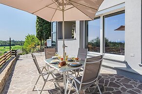 Castelletto Apts by Wonderful Italy