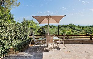 Castelletto Apts by Wonderful Italy