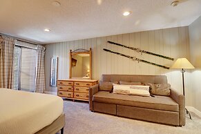 Cm325 Copper Mtn Inn 3 Bedroom Condo by RedAwning