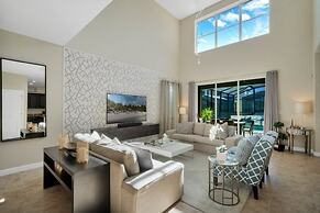 Bismarck Palms 5 Bedroom Home by RedAwning