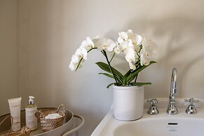 La Bâtisse en Blanc