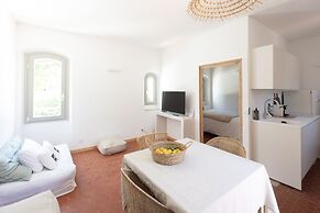 La Bâtisse en Blanc