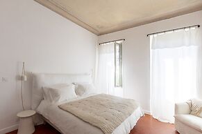 La Bâtisse en Blanc