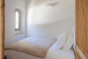 La Bâtisse en Blanc