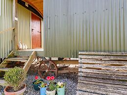 Puddle Duck Shepherds Hut