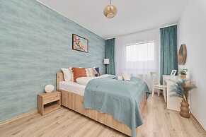 Sweet Apartment Kamienna by Renters