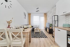 Sweet Apartment Kamienna by Renters