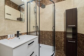 Sweet Apartment Kamienna by Renters