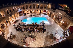 Nasser Palace Hôtel & Bivouacs