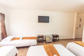 Hotel Dellhar Americano By Del Toro