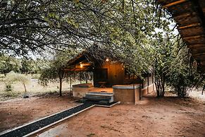 Yala Wild Hut