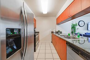 The Club at Brickell Bay