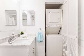 The Club at Brickell Bay