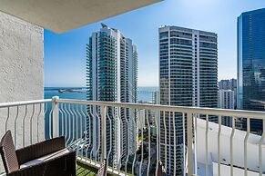 The Club at Brickell Bay