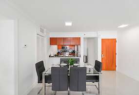 The Club at Brickell Bay