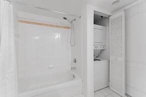 The Club at Brickell Bay