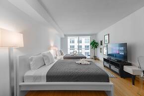 The Club at Brickell Bay