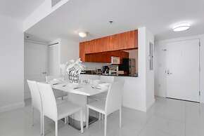 The Club at Brickell Bay