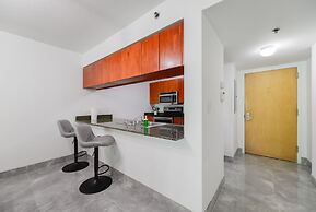 The Club at Brickell Bay