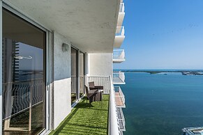 The Club at Brickell Bay