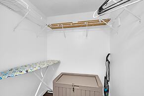 The Club at Brickell Bay