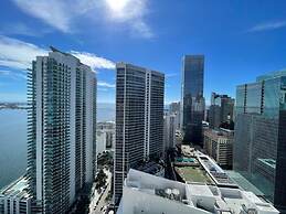 The Club at Brickell Bay