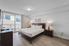 The Club at Brickell Bay