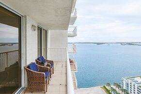 The Club at Brickell Bay