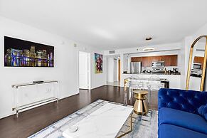 The Club at Brickell Bay