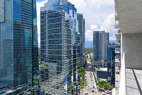 The Club at Brickell Bay