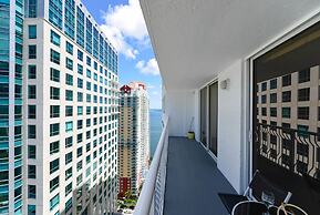 The Club at Brickell Bay