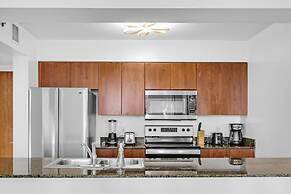 The Club at Brickell Bay