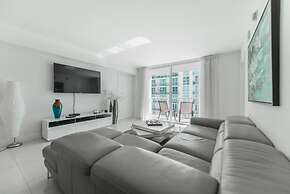 The Club at Brickell Bay