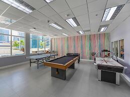 The Club at Brickell Bay