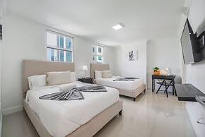 The Club at Brickell Bay