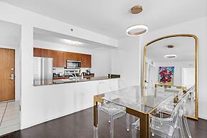 The Club at Brickell Bay