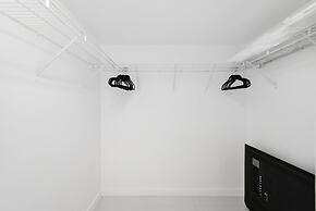 The Club at Brickell Bay