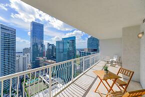 The Club at Brickell Bay