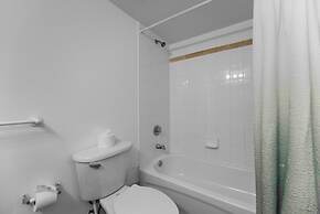 The Club at Brickell Bay