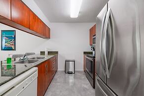 The Club at Brickell Bay