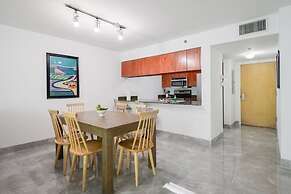 The Club at Brickell Bay