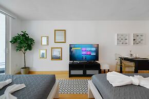 The Club at Brickell Bay